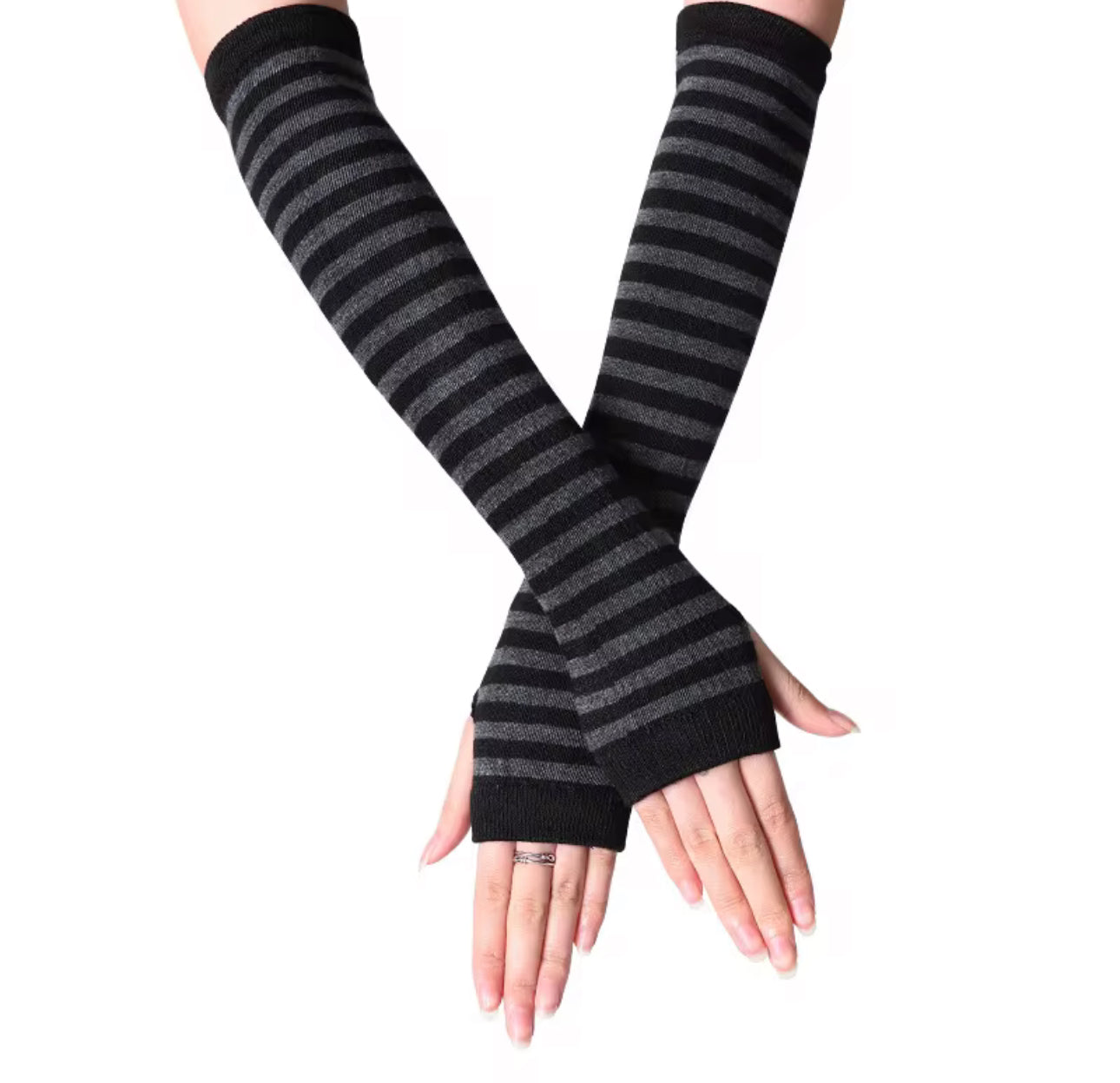 Striped gloves